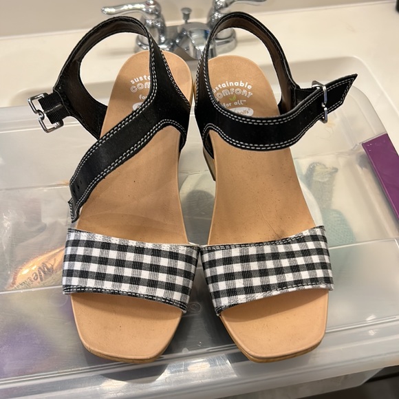 Dr Scholls heeled shoes size 7 women’s - Picture 2 of 3